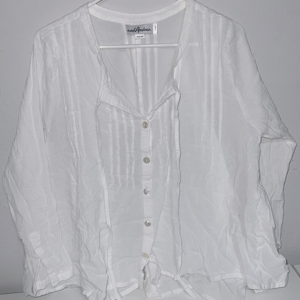 AndAndrea button up top